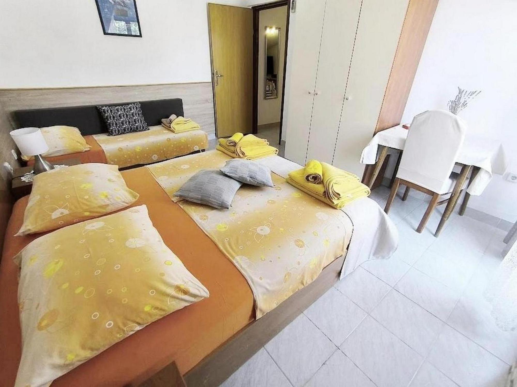 Rooms And Apartments Palma B&B Medulin Eksteriør bilde